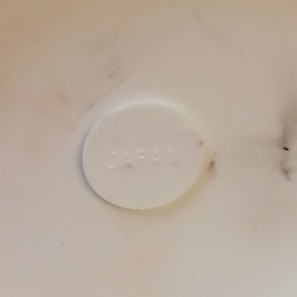 Vintage 1970s Porcelain Music Box Figurine Girl with Double Bass | Made in Japan - Picture 10 of 11